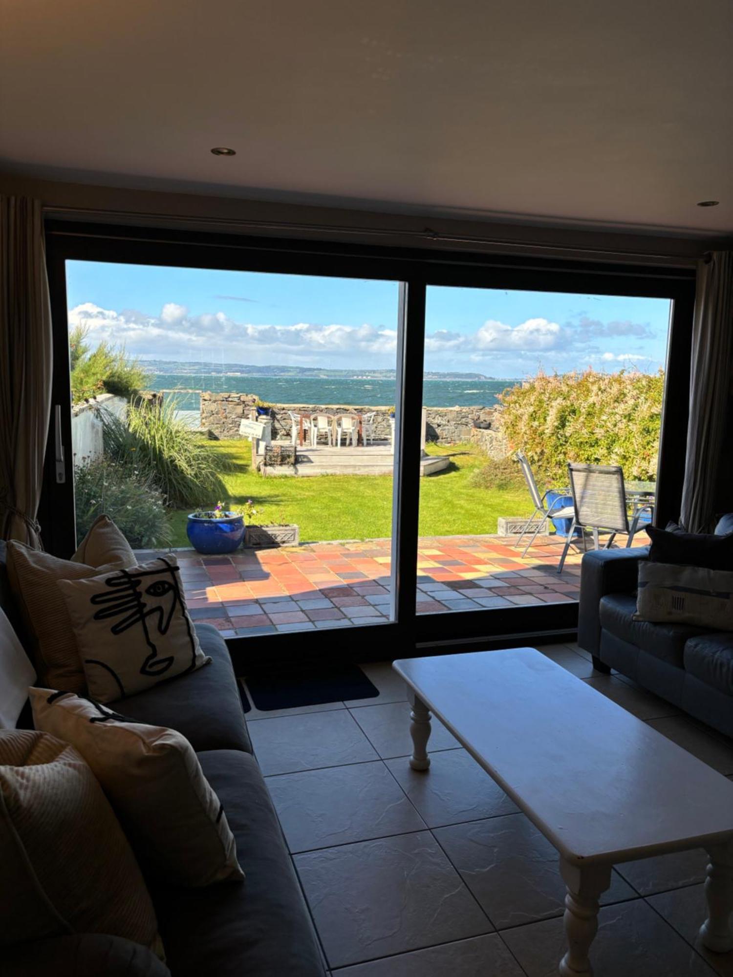 Splash Cottage Beach House With Sea Lapping Garden Bangor  Buitenkant foto