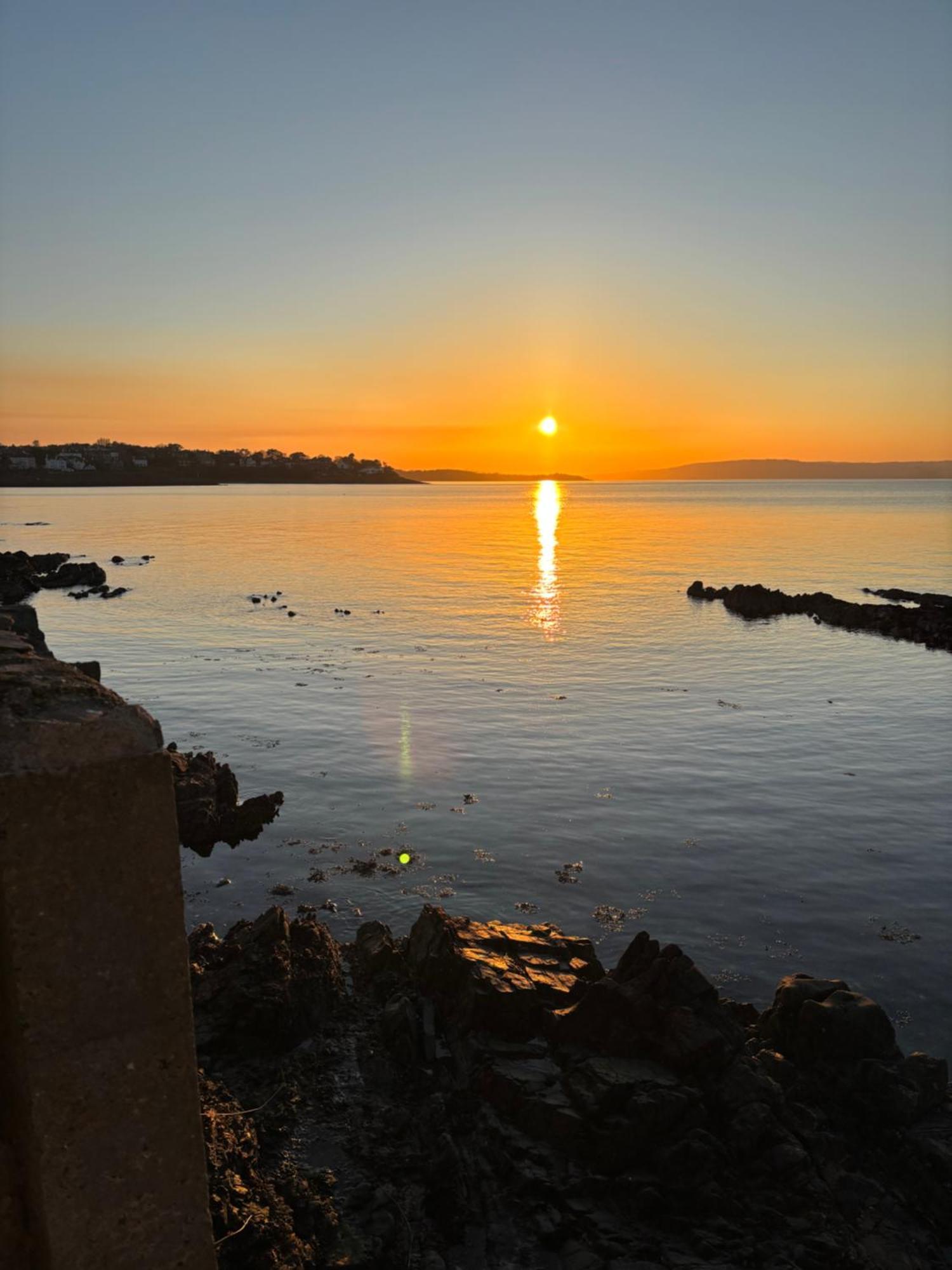 Splash Cottage Beach House With Sea Lapping Garden Bangor  Buitenkant foto