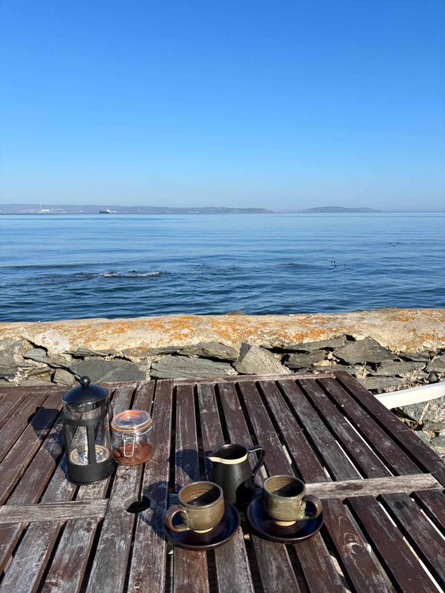 Splash Cottage Beach House With Sea Lapping Garden Bangor  Buitenkant foto